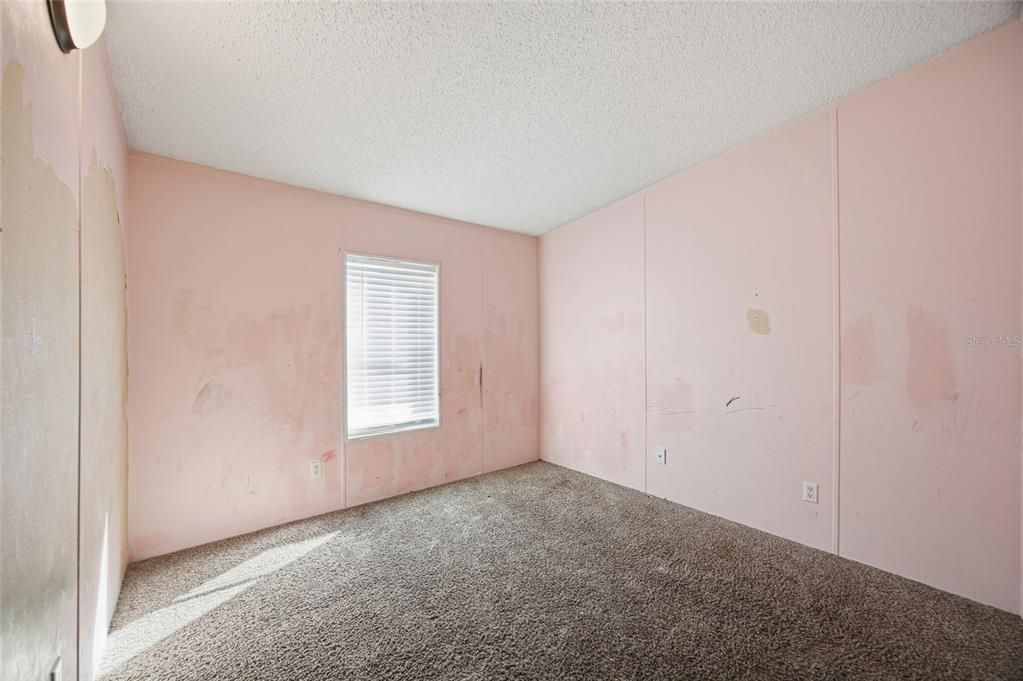 待售: $200,000 (3 贝兹, 2 浴室, 1512 平方英尺)