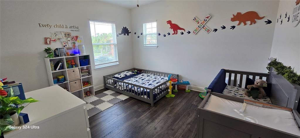 待售: $524,999 (4 贝兹, 3 浴室, 2827 平方英尺)