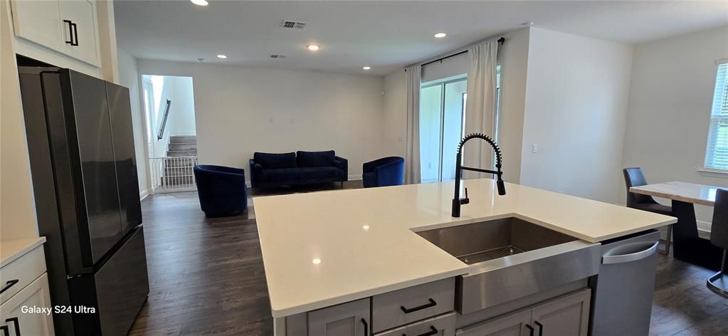 待售: $524,999 (4 贝兹, 3 浴室, 2827 平方英尺)