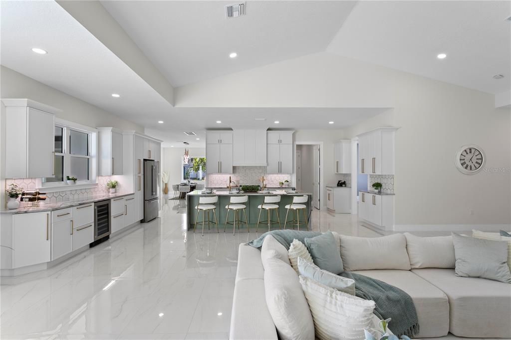 Active With Contract: $1,625,000 (4 beds, 5 baths, 5100 Square Feet)