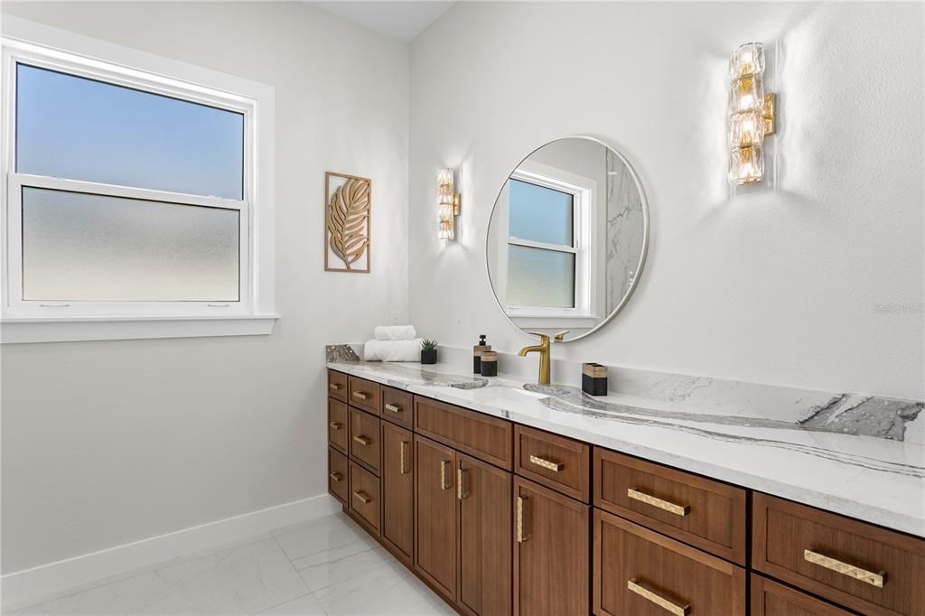 Active With Contract: $1,625,000 (4 beds, 5 baths, 5100 Square Feet)