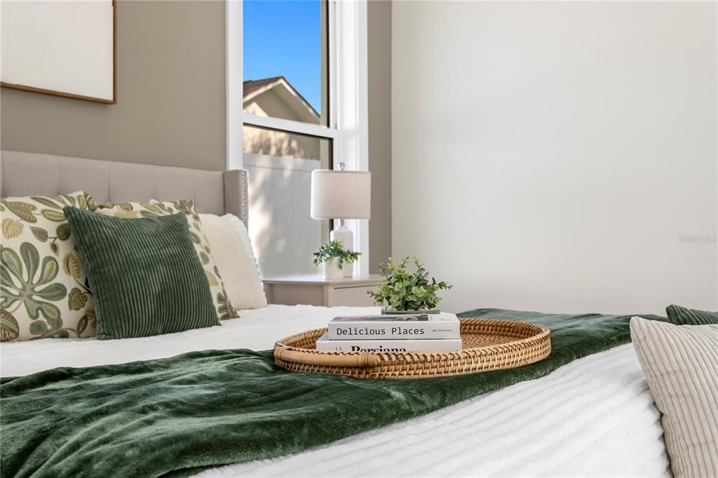 Active With Contract: $1,625,000 (4 beds, 5 baths, 5100 Square Feet)