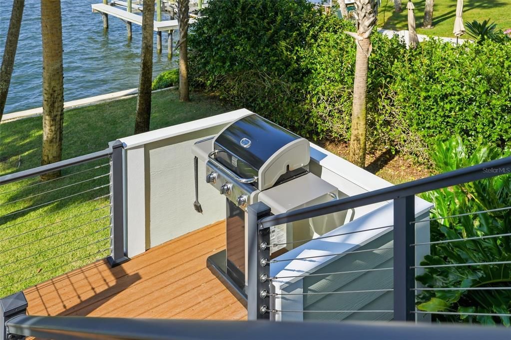 For Sale: $2,400,000 (3 beds, 2 baths, 2339 Square Feet)