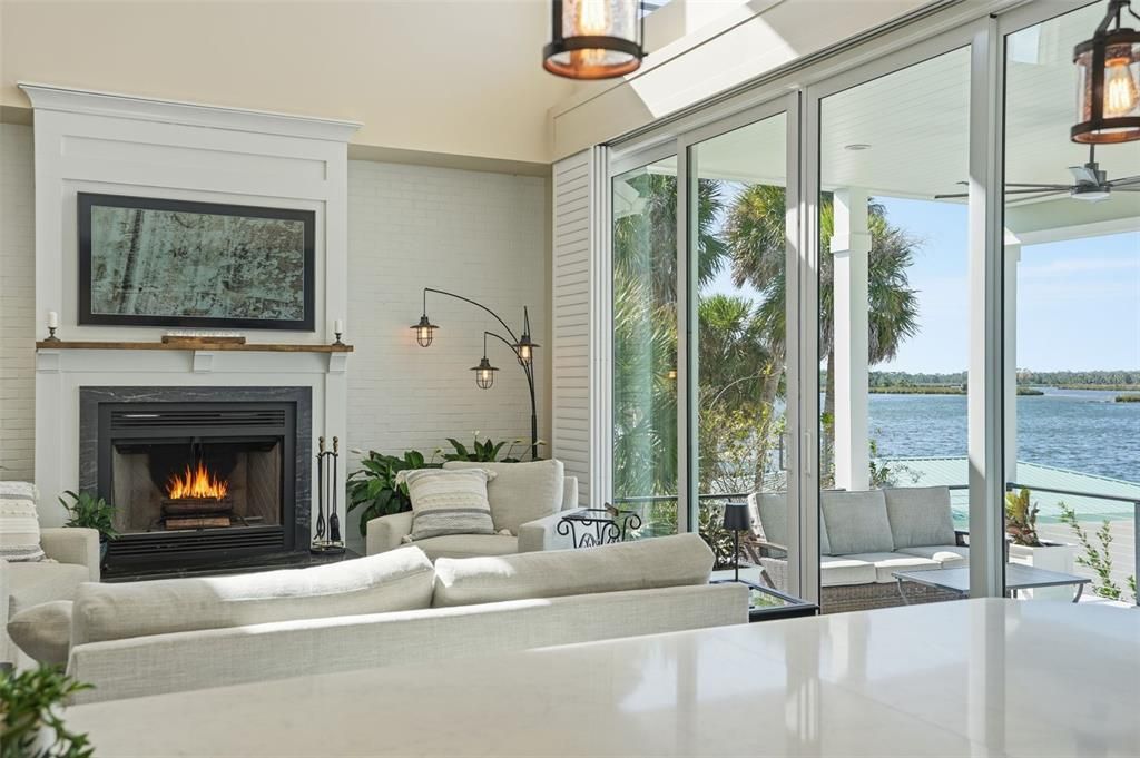 For Sale: $2,400,000 (3 beds, 2 baths, 2339 Square Feet)