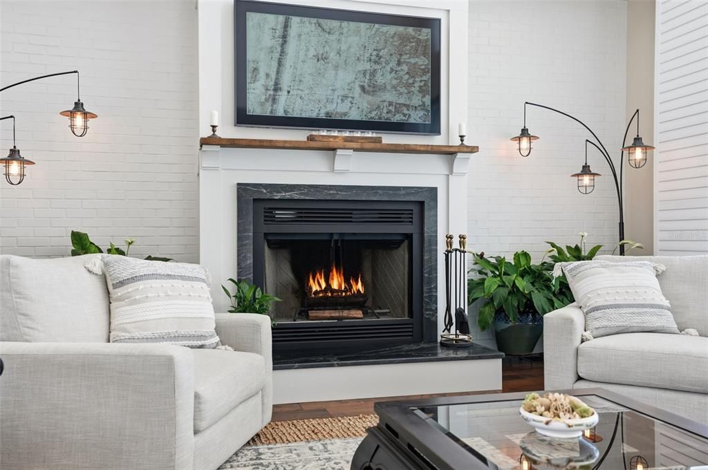 For Sale: $2,400,000 (3 beds, 2 baths, 2339 Square Feet)