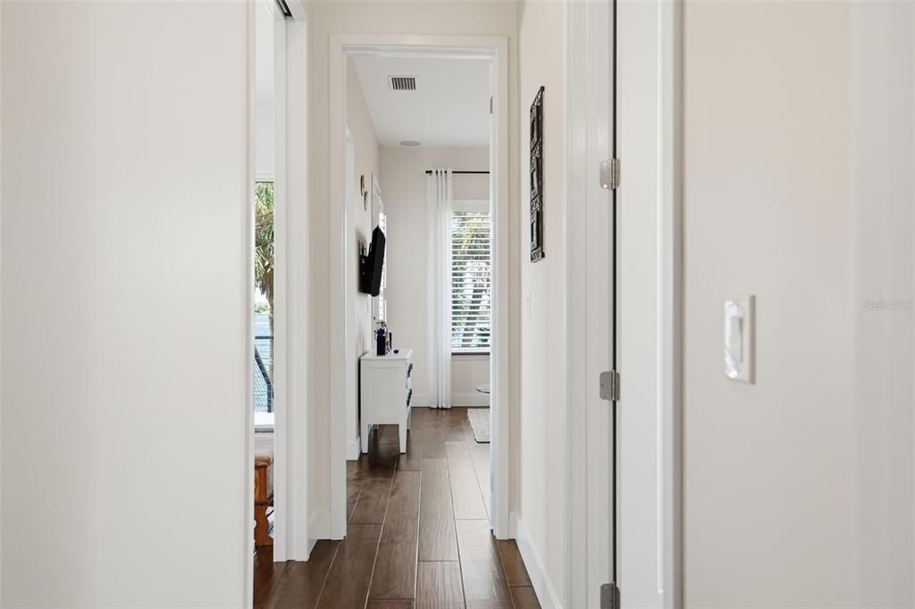 For Sale: $2,400,000 (3 beds, 2 baths, 2339 Square Feet)