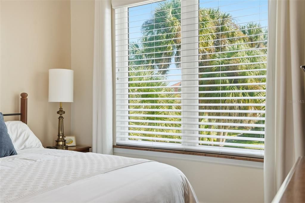 For Sale: $2,400,000 (3 beds, 2 baths, 2339 Square Feet)