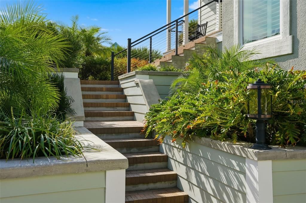 For Sale: $2,400,000 (3 beds, 2 baths, 2339 Square Feet)