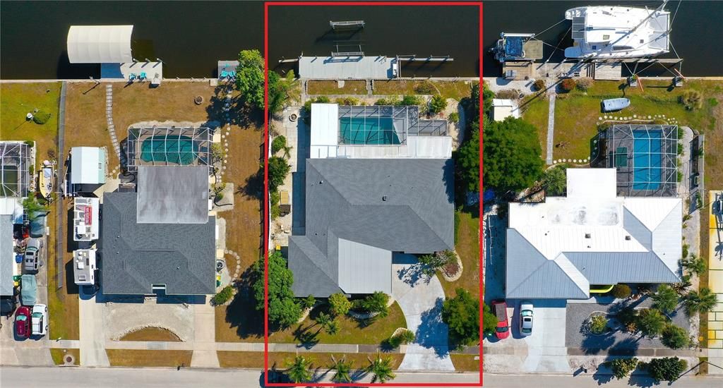 For Sale: $565,000 (3 beds, 2 baths, 2063 Square Feet)