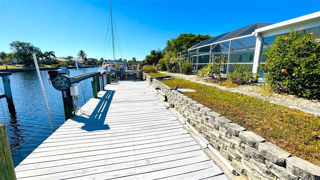 For Sale: $565,000 (3 beds, 2 baths, 2063 Square Feet)