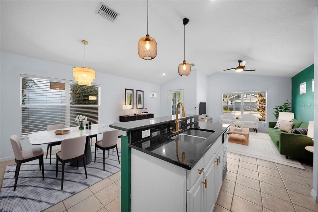 На продажу: $375,000 (2 спален, 2 ванн, 1258 Квадратных фут)