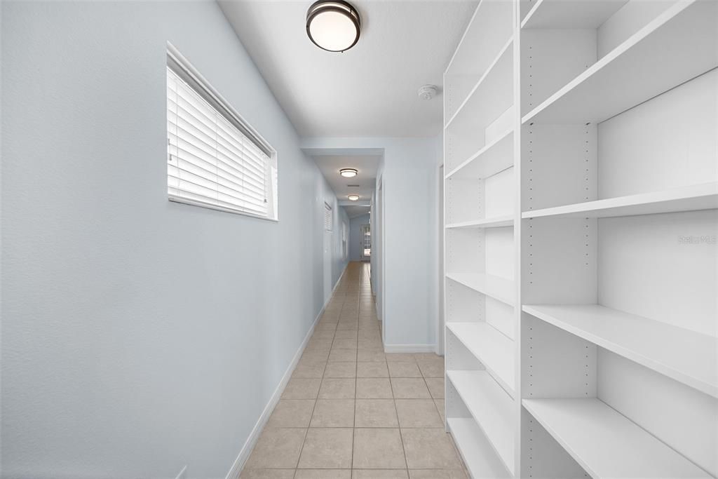 На продажу: $375,000 (2 спален, 2 ванн, 1258 Квадратных фут)