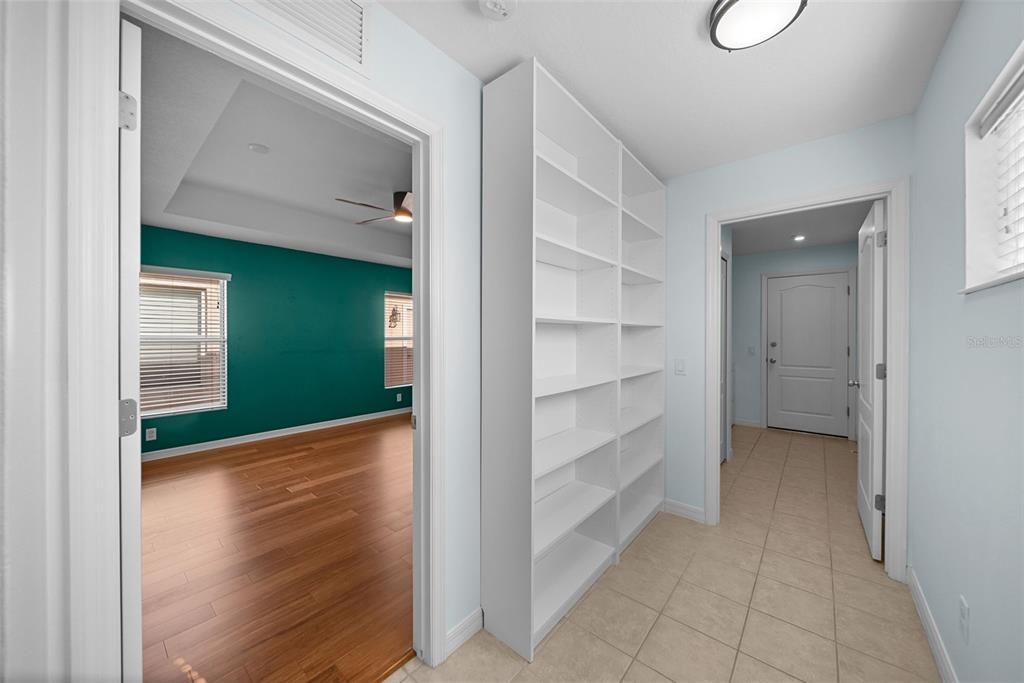 На продажу: $375,000 (2 спален, 2 ванн, 1258 Квадратных фут)