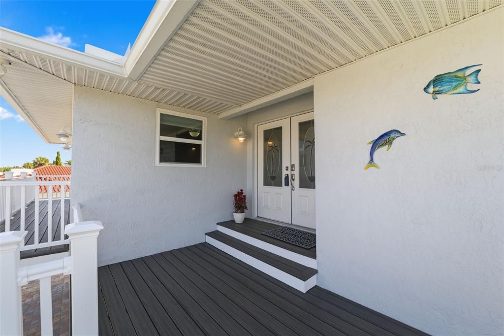 For Sale: $1,049,999 (3 beds, 2 baths, 2019 Square Feet)