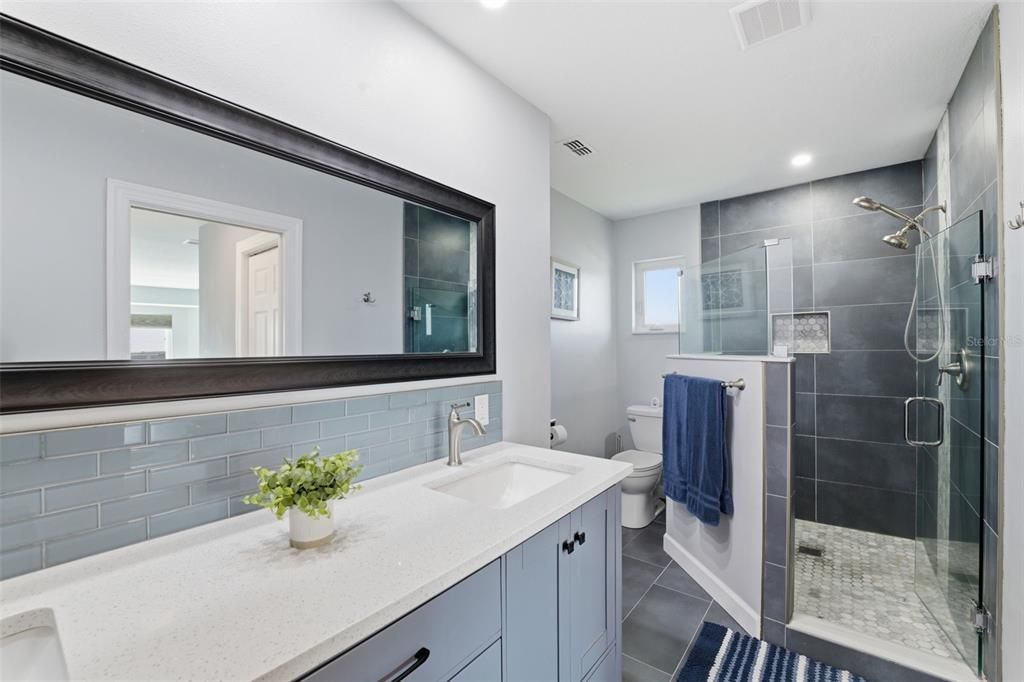 For Sale: $1,049,999 (3 beds, 2 baths, 2019 Square Feet)