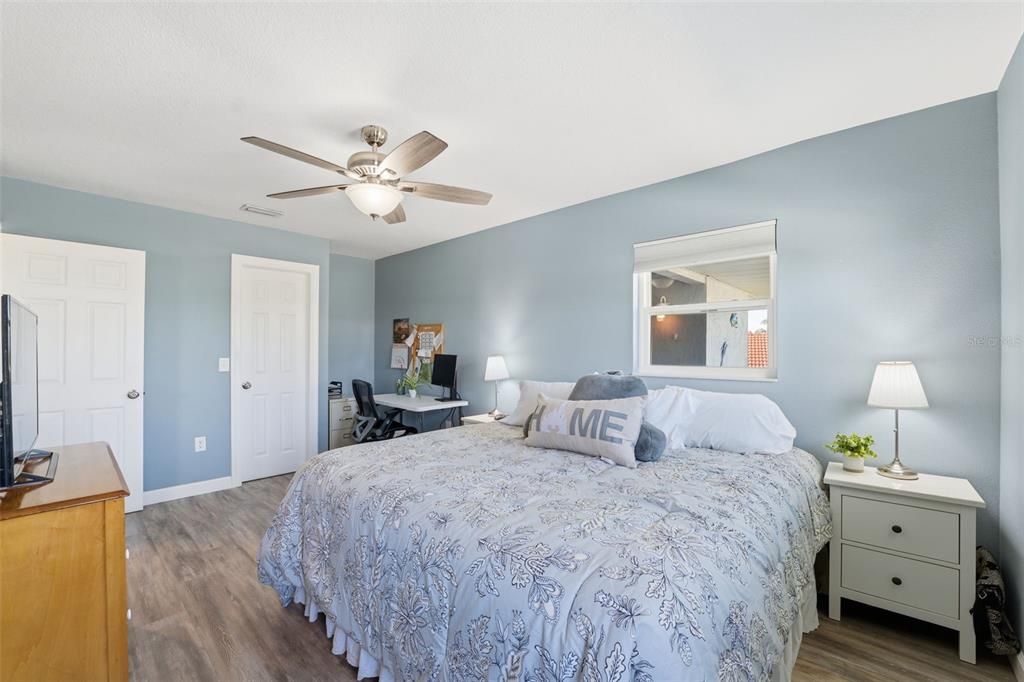 For Sale: $1,049,999 (3 beds, 2 baths, 2019 Square Feet)