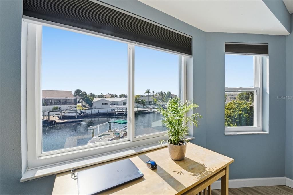 For Sale: $1,049,999 (3 beds, 2 baths, 2019 Square Feet)