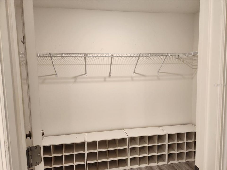 На продажу: $309,500 (3 спален, 2 ванн, 1451 Квадратных фут)