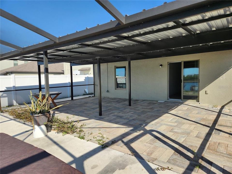 На продажу: $309,500 (3 спален, 2 ванн, 1451 Квадратных фут)