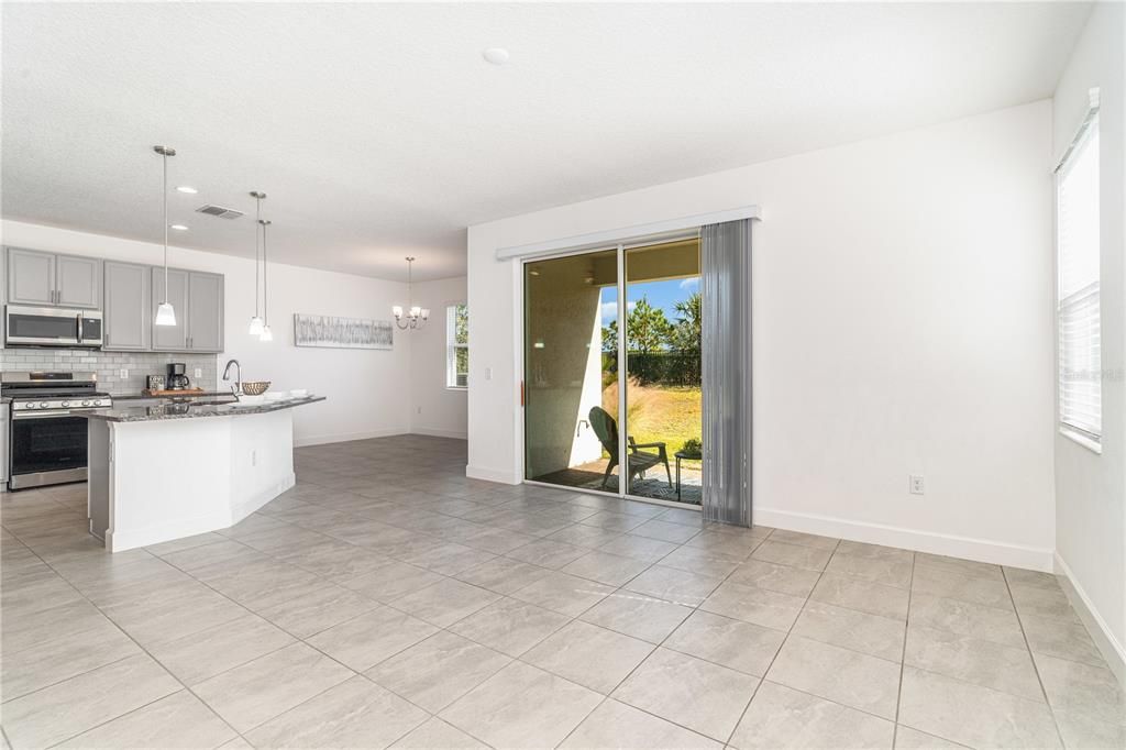 На продажу: $457,000 (4 спален, 3 ванн, 2532 Квадратных фут)