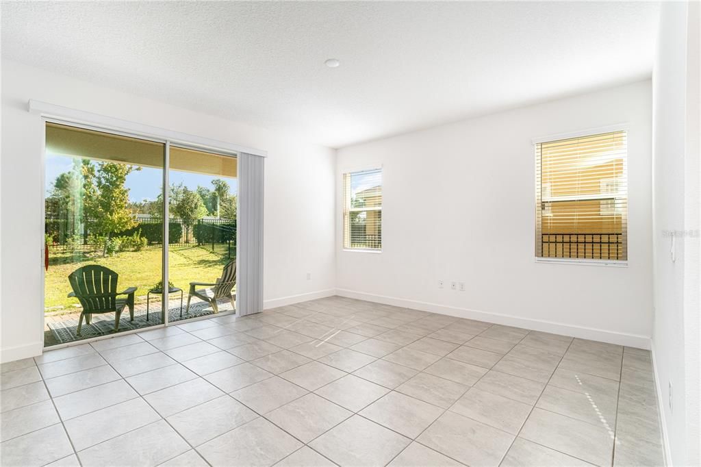 На продажу: $457,000 (4 спален, 3 ванн, 2532 Квадратных фут)