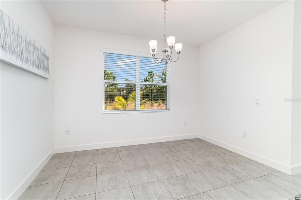 На продажу: $457,000 (4 спален, 3 ванн, 2532 Квадратных фут)