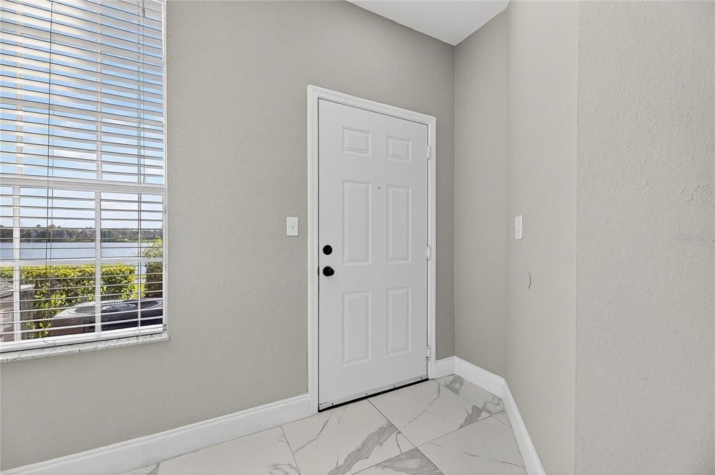 For Rent: $1,500 (1 beds, 1 baths, 554 Square Feet)