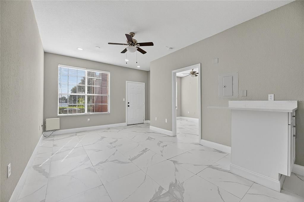 For Rent: $1,500 (1 beds, 1 baths, 554 Square Feet)