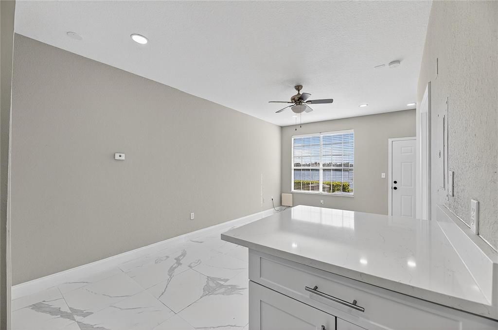 For Rent: $1,500 (1 beds, 1 baths, 554 Square Feet)