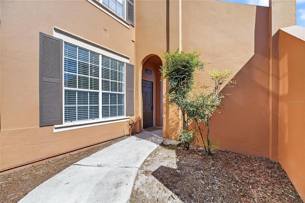 For Rent: $1,500 (1 beds, 1 baths, 554 Square Feet)