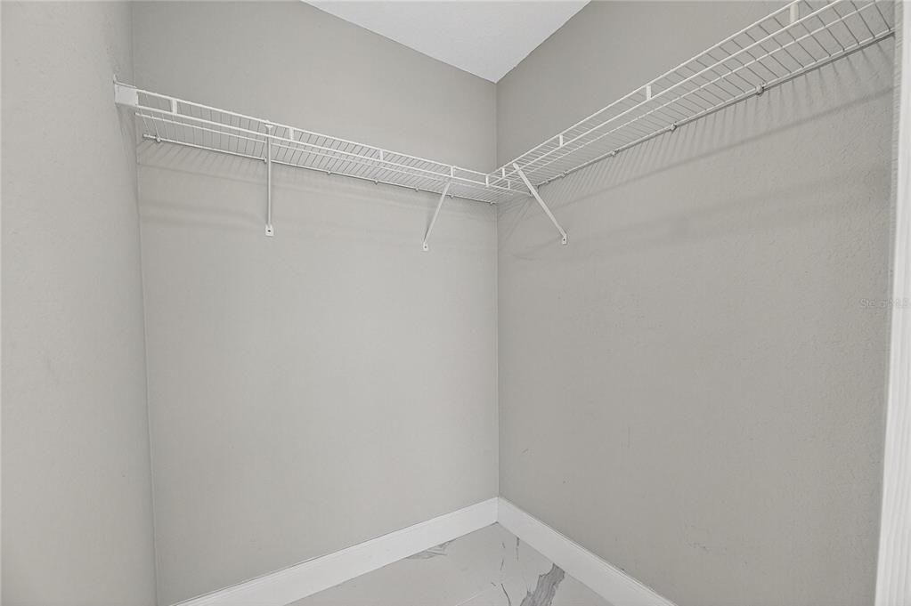 For Rent: $1,500 (1 beds, 1 baths, 554 Square Feet)