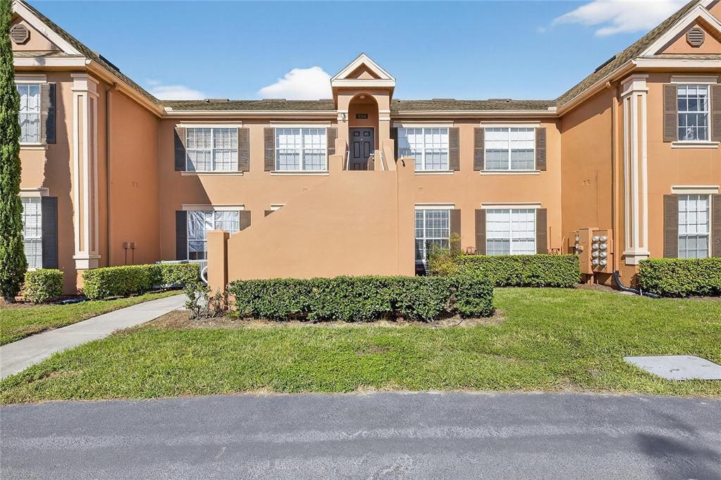 For Rent: $1,500 (1 beds, 1 baths, 554 Square Feet)