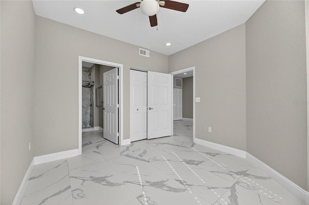 For Rent: $1,500 (1 beds, 1 baths, 554 Square Feet)