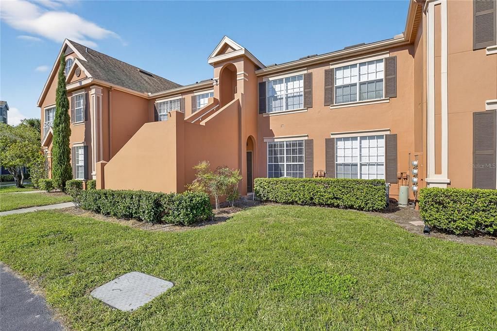 For Rent: $1,500 (1 beds, 1 baths, 554 Square Feet)