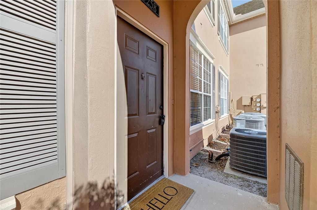 For Rent: $1,500 (1 beds, 1 baths, 554 Square Feet)