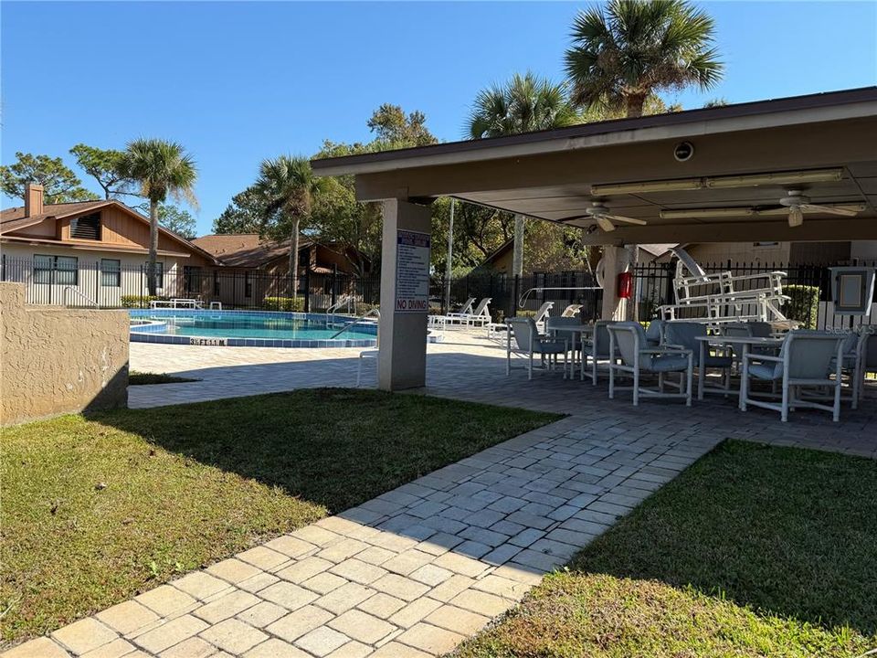 Activo con contrato: $329,900 (3 camas, 2 baños, 1803 Pies cuadrados)