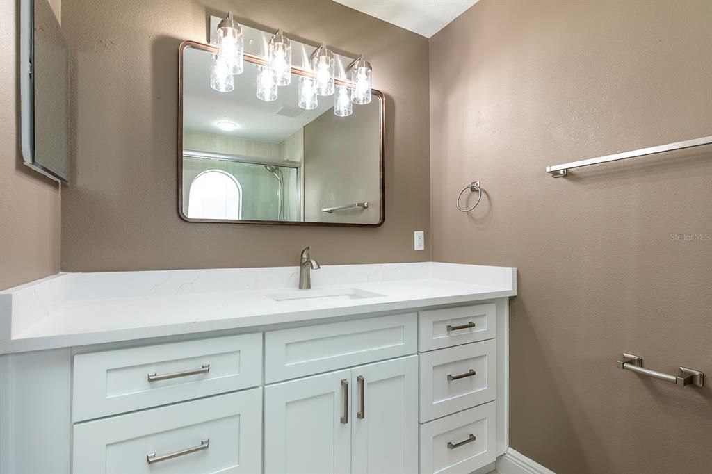 На продажу: $889,000 (3 спален, 2 ванн, 2112 Квадратных фут)