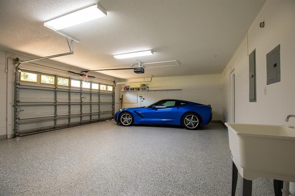 На продажу: $889,000 (3 спален, 2 ванн, 2112 Квадратных фут)