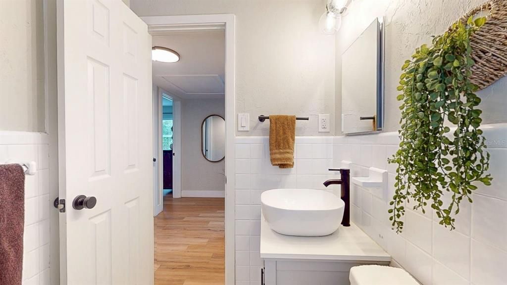 For Sale: $515,000 (3 beds, 2 baths, 1377 Square Feet)