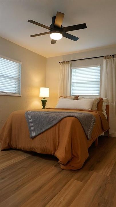 For Sale: $515,000 (3 beds, 2 baths, 1377 Square Feet)