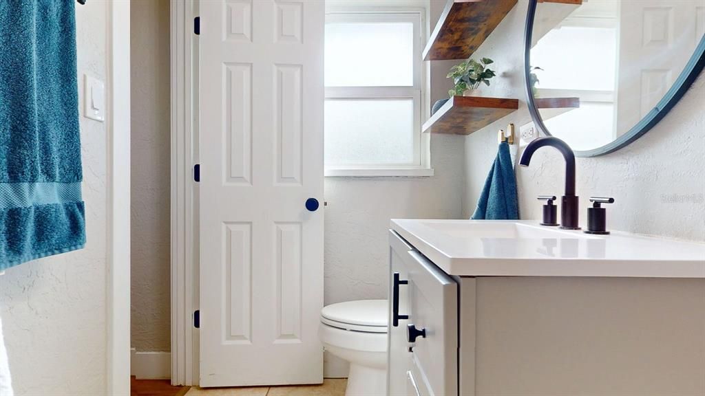 For Sale: $515,000 (3 beds, 2 baths, 1377 Square Feet)