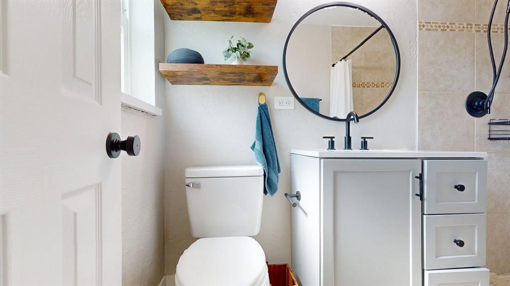 For Sale: $515,000 (3 beds, 2 baths, 1377 Square Feet)