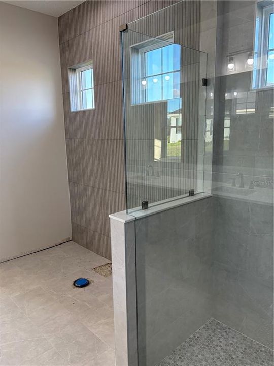 待售: $625,000 (4 贝兹, 2 浴室, 2898 平方英尺)