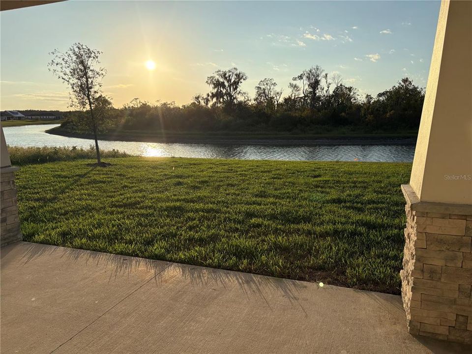 待售: $625,000 (4 贝兹, 2 浴室, 2898 平方英尺)