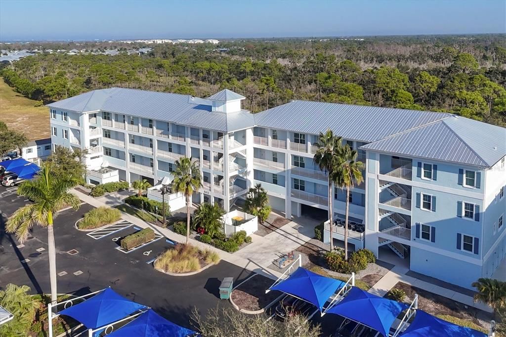 For Sale: $294,500 (2 beds, 2 baths, 1009 Square Feet)