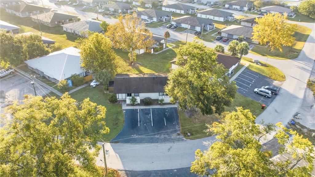 待售: $575,000 (6 贝兹, 0 浴室, 3066 平方英尺)