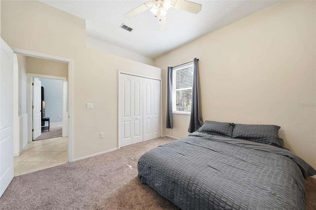 En Venta: $350,000 (3 camas, 2 baños, 1563 Pies cuadrados)