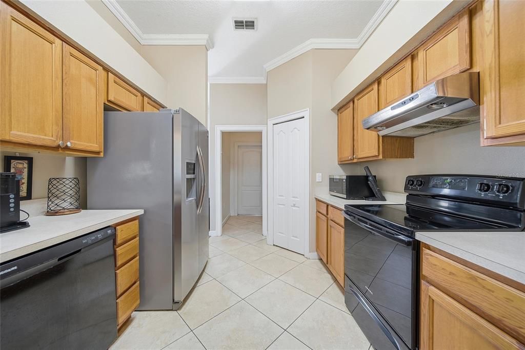 En Venta: $350,000 (3 camas, 2 baños, 1563 Pies cuadrados)