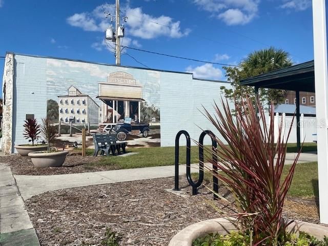 For Sale: $279,900 (3 beds, 1 baths, 1821 Square Feet)