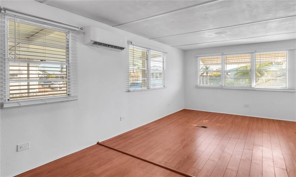 En Renta: $1,695 (3 camas, 1 baños, 980 Pies cuadrados)